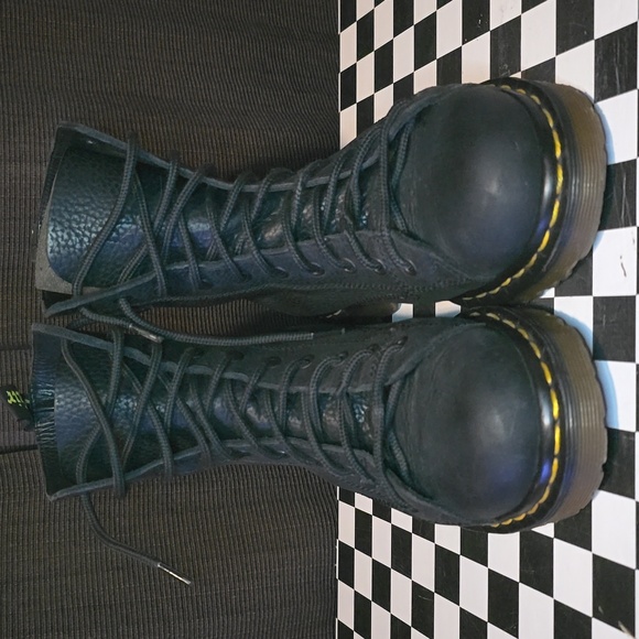Made in England Dr Martens Boots - Picture 5 of 13